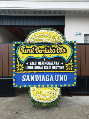 Papan Bunga Duka di Kelumpang Tengah